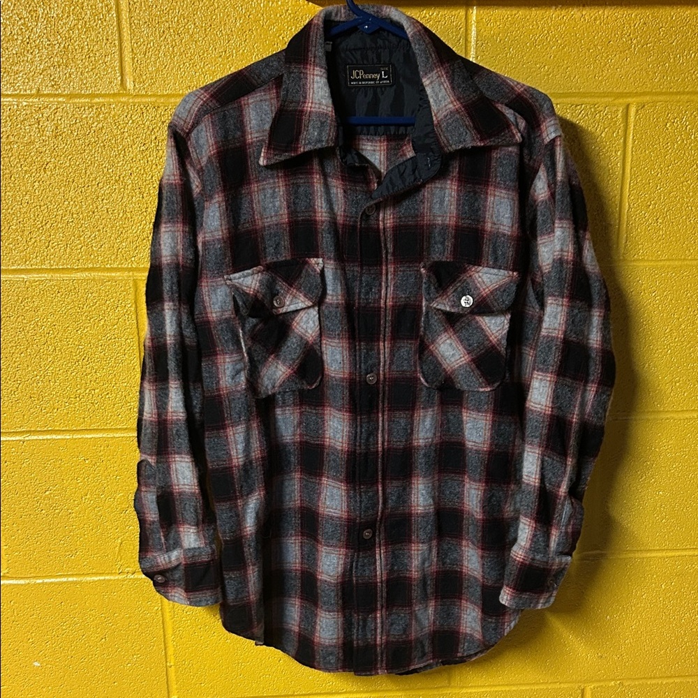 JCPenney Black/red and white plaid wool flannel